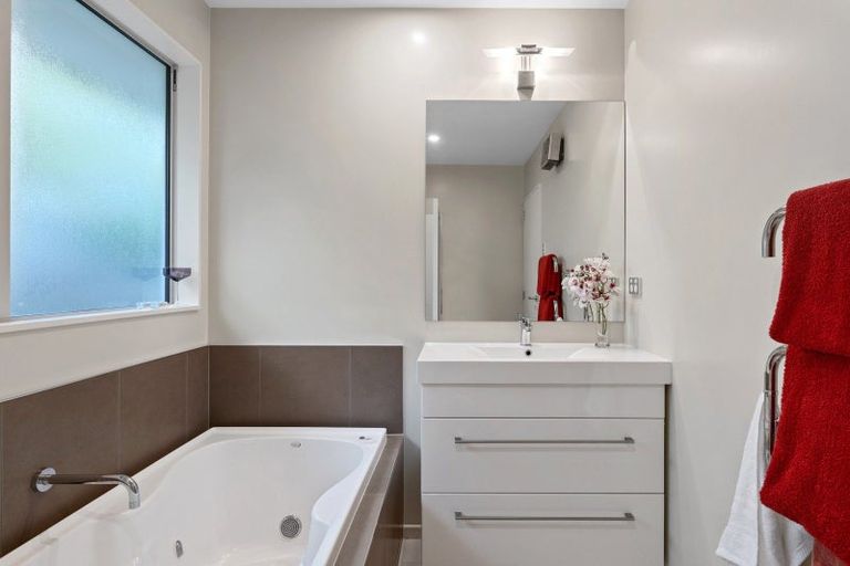 Photo of property in 584b Madras Street, St Albans, Christchurch, 8014