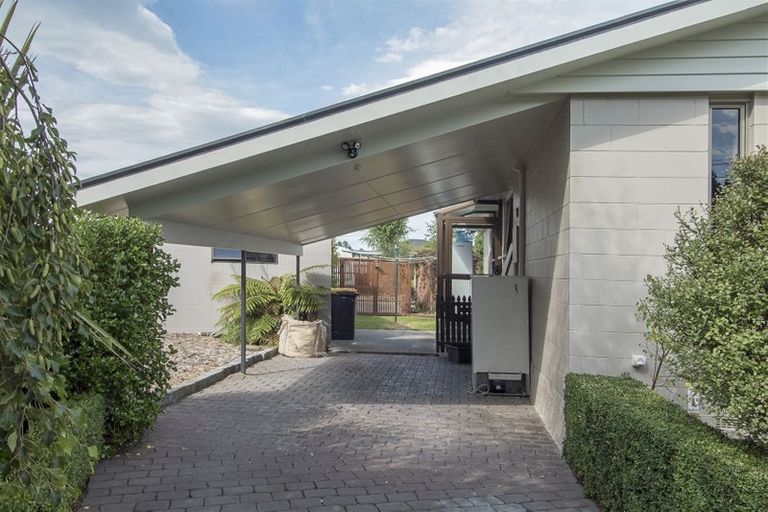 Photo of property in 19 Queen Street, Pareora, 7912