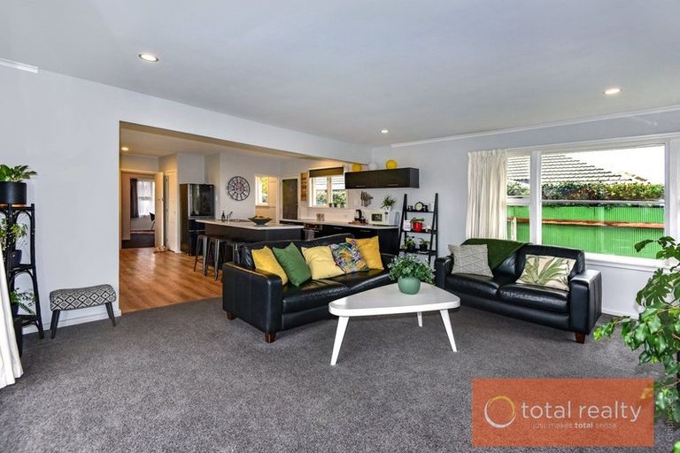 Photo of property in 32 Ensign Street, Halswell, Christchurch, 8025