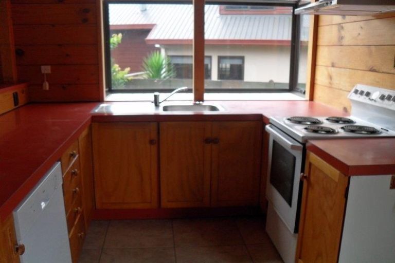 Photo of property in 1 Waikare Place, Welcome Bay, Tauranga, 3112