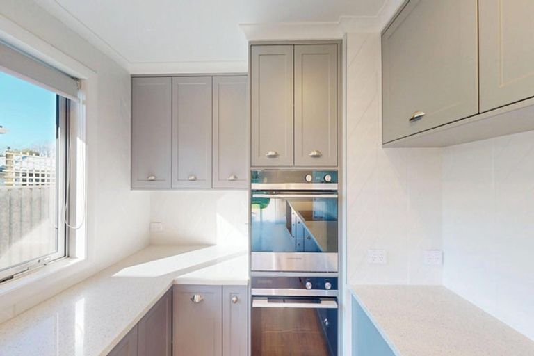Photo of property in 1 Hurley Place, Awapuni, Palmerston North, 4412