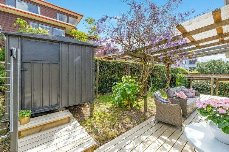 Photo of property in 9 Sunlight Promenade, Snells Beach, 0920