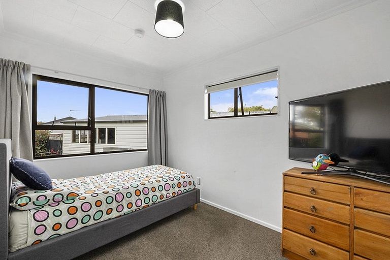 Photo of property in 83b Princess Street, Waitara, 4320