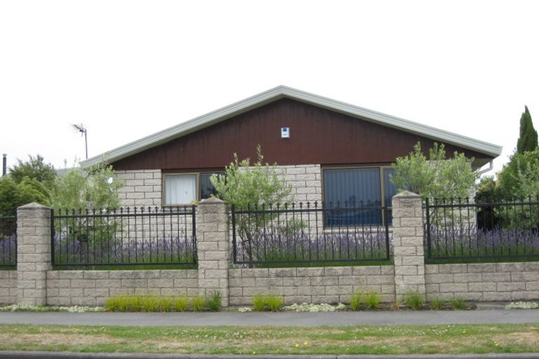 Photo of property in 70 Orrick Crescent, Avondale, Christchurch, 8061