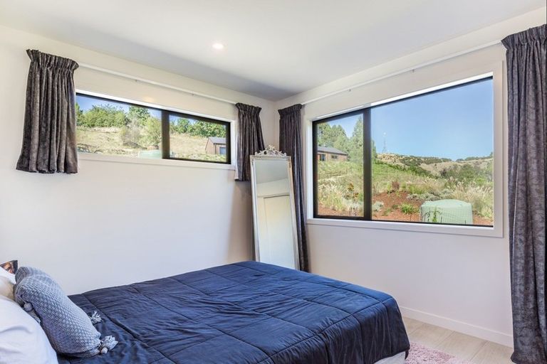 Photo of property in 21 Ramsay Drive, Acacia Bay, Taupo, 3385