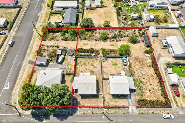 Photo of property in 12-16 Cornfoot Street, Castlecliff, Wanganui, 4501