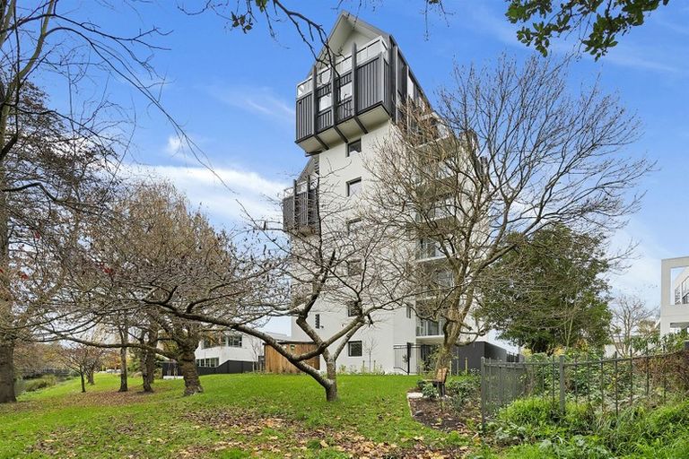 Photo of property in 602/18 Carlton Mill Road, Merivale, Christchurch, 8014