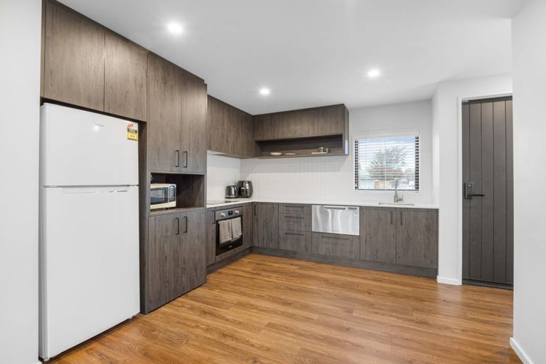 Photo of property in 17/27 New Brighton Road, Shirley, Christchurch, 8061