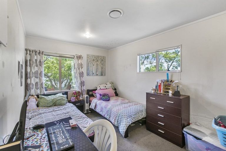 Photo of property in 17 Kora Avenue, Ranui, Auckland, 0612