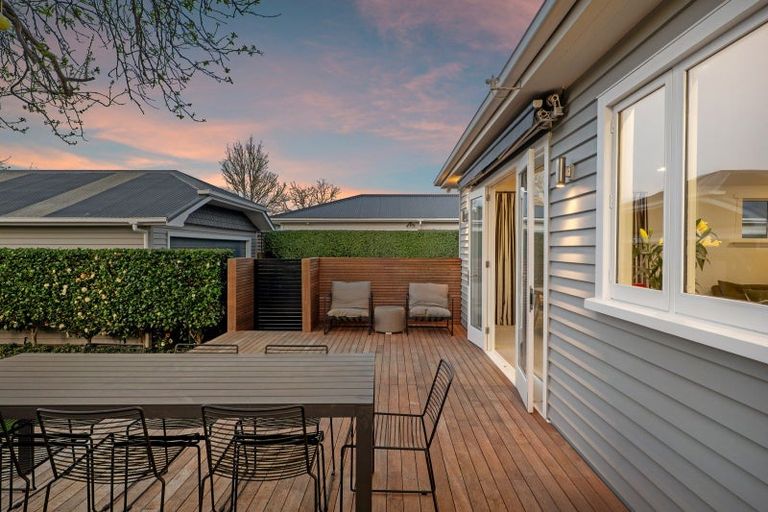 Photo of property in 159 Weston Road, St Albans, Christchurch, 8052