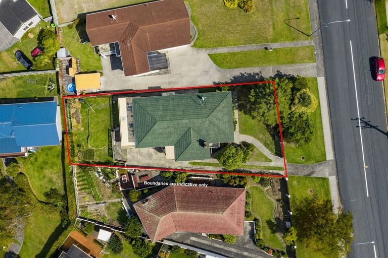 Photo of property in 135 Coronation Road, Hillcrest, Auckland, 0627