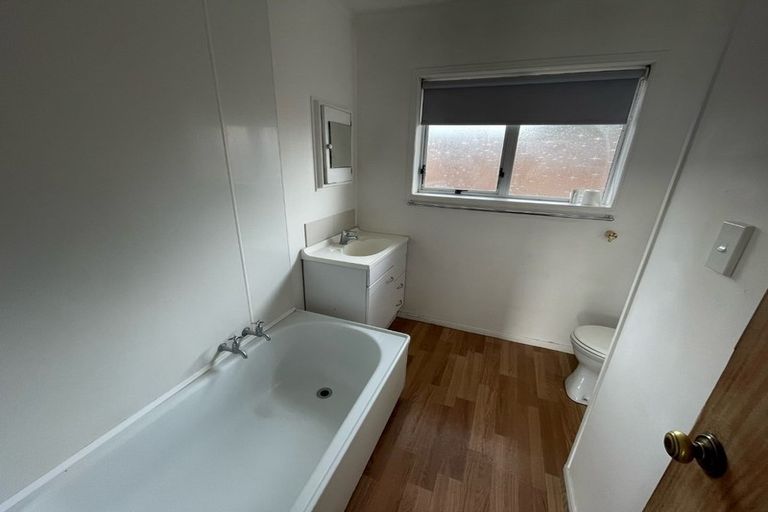 Photo of property in 6 Marr Road, Manurewa, Auckland, 2102