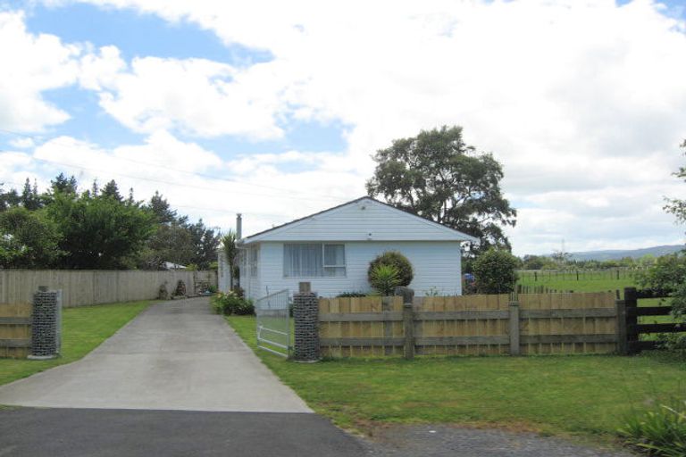 Photo of property in 186 Burnside Road, Ardmore, Papakura, 2582