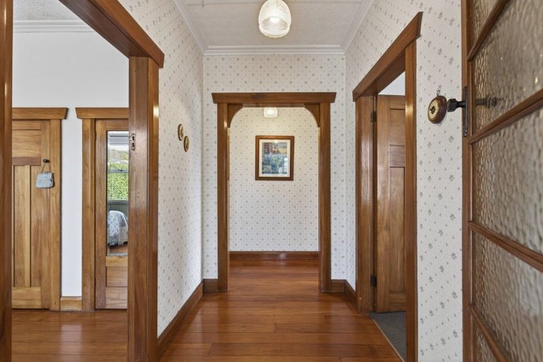 Photo of property in 20 Cameron Street, New Plymouth, 4310