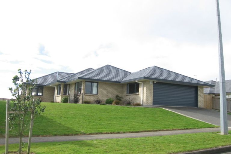 Photo of property in 135 Pacific Drive, Fitzherbert, Palmerston North, 4410