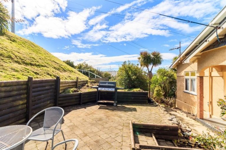 Photo of property in 33 Forfar Street, Clyde Hill, Dunedin, 9011