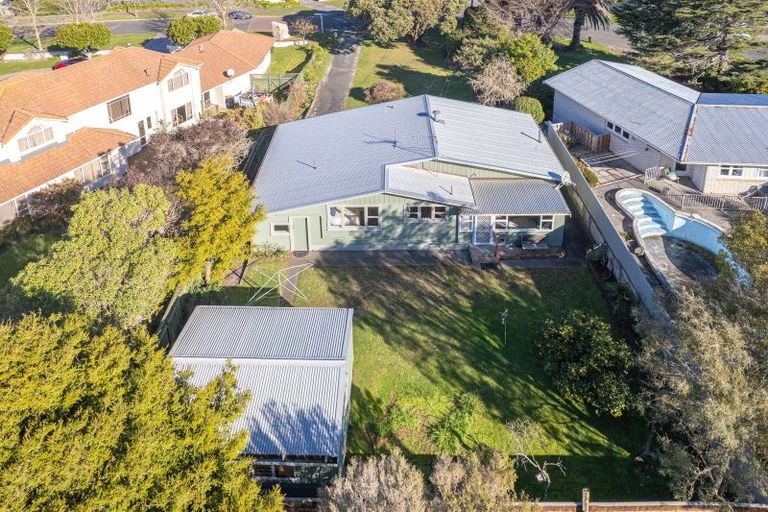 Photo of property in 10 Eaton Crescent, Otamatea, Whanganui, 4500
