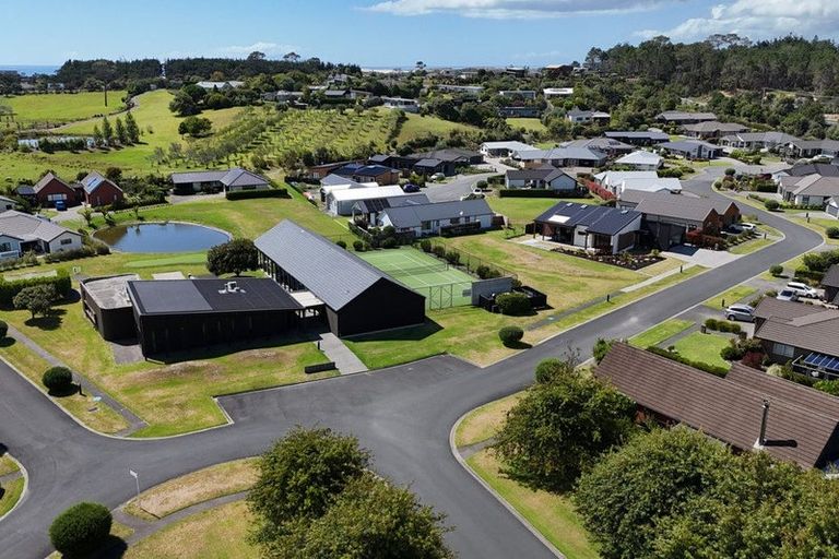 Photo of property in Park Rise, Mangawhai Heads, Mangawhai, 0505