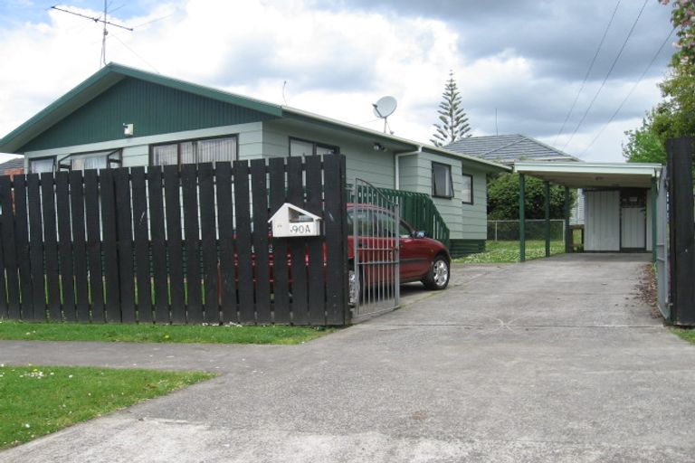 Photo of property in 2/90 Pah Road, Papatoetoe, Auckland, 2025