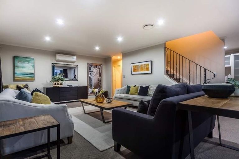 Photo of property in 15 Coolaghy Drive, Flat Bush, Auckland, 2019