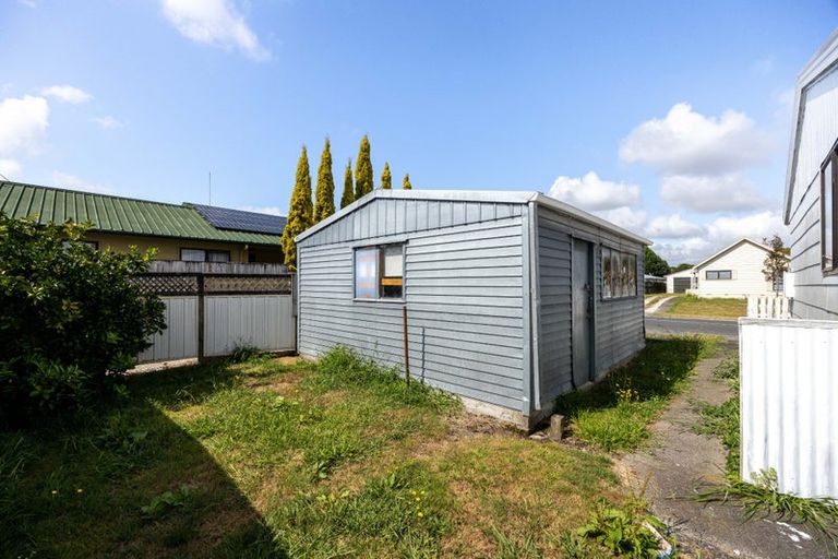 Photo of property in 39 Odlin Crescent, Nawton, Hamilton, 3200