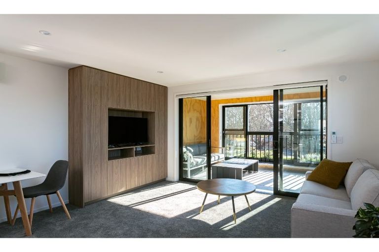 Photo of property in 9/420 Hagley Avenue, Christchurch Central, Christchurch, 8011