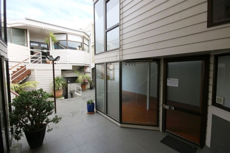 Photo of property in 1/28 Victoria Road, Papatoetoe, Auckland, 2025