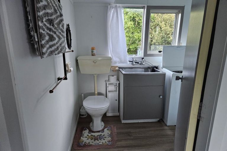 Photo of property in 91 Kanuka Road, Bombay, 2675