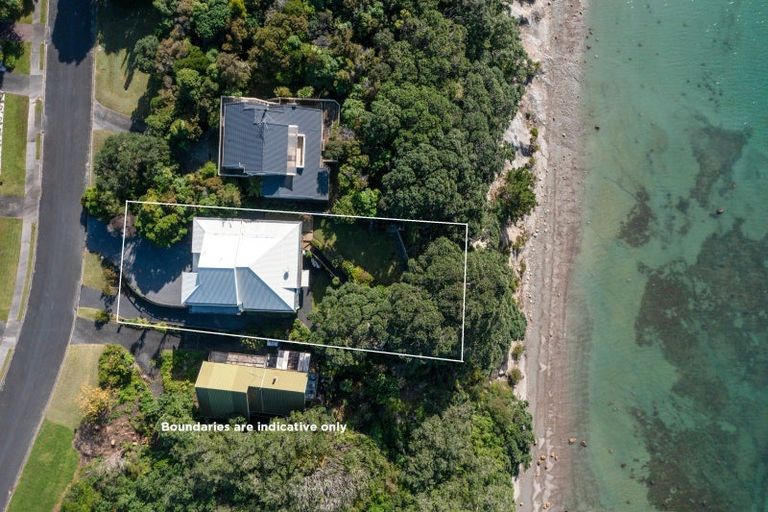 Photo of property in 51 Fidelis Avenue, Snells Beach, 0920