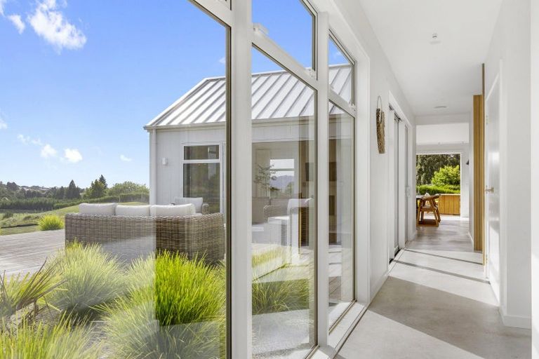 Photo of property in 13 Lochinvar Lane, Acacia Bay, Taupo, 3385