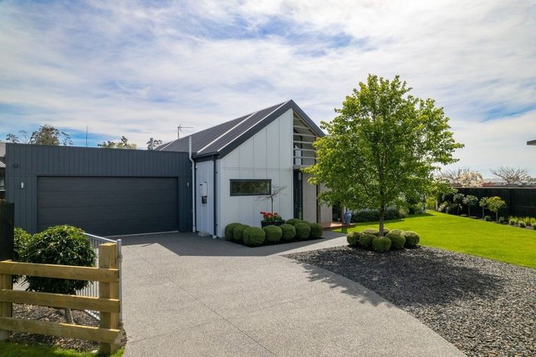 Photo of property in 32 Carnaveron Drive, Lincoln, 7608