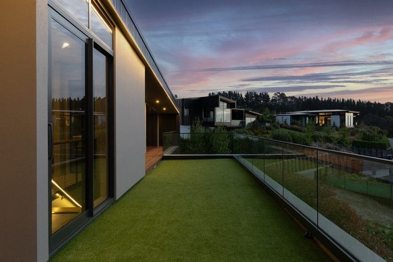 Photo of property in 13 Redmund Spur Road, Kennedys Bush, Christchurch, 8025