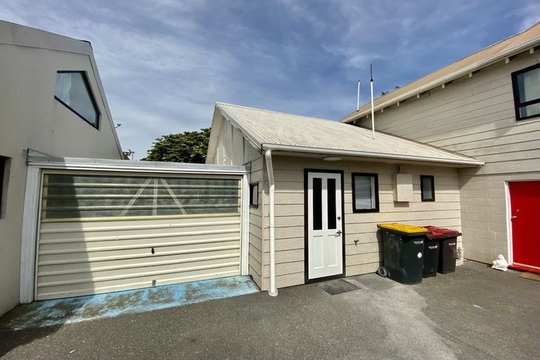 Photo of property in 2/11 Burns Street, Sydenham, Christchurch, 8023