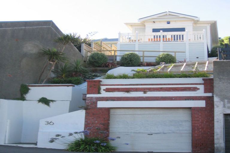 Photo of property in 36 Hawker Street, Mount Victoria, Wellington, 6011