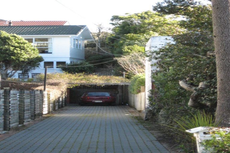 Photo of property in 80a Donald Street, Karori, Wellington, 6012