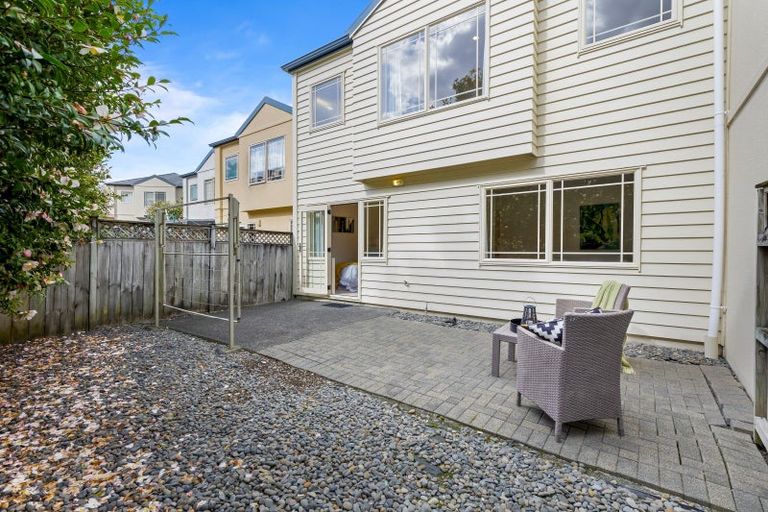 Photo of property in 145f Hobsonville Road, West Harbour, Auckland, 0618