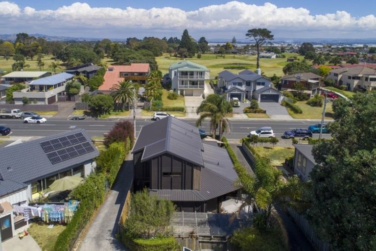 Photo of property in 125b Oceanbeach Road, Mount Maunganui, 3116