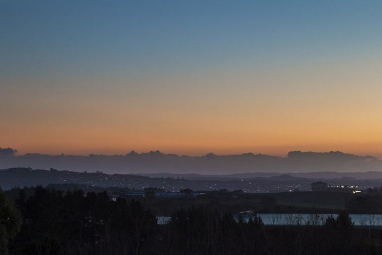 Photo of property in 156 Bombay Road, Bombay, 2675