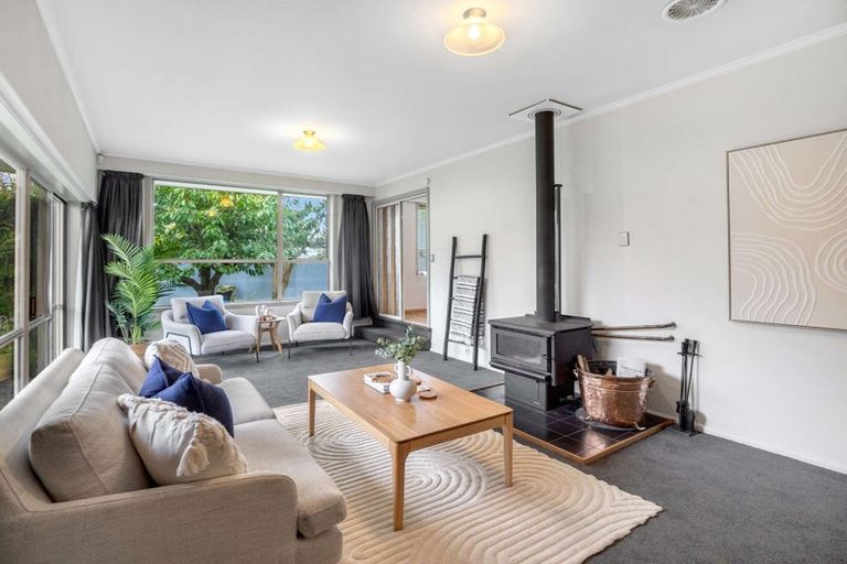 Photo of property in 14 Oakdale Street, Avonhead, Christchurch, 8042