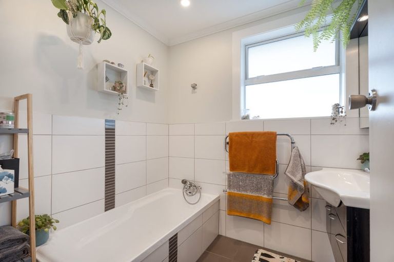 Photo of property in 63 California Drive, Totara Park, Upper Hutt, 5018