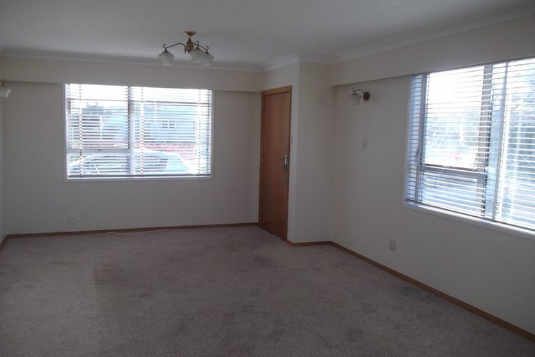 Photo of property in 4 Heaphy Street, Taradale, Napier, 4112