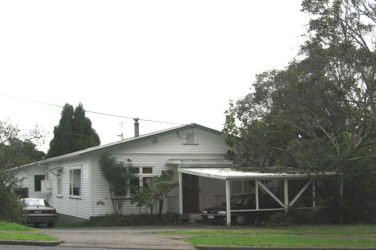 Photo of property in 65 Glengarry Road, Glen Eden, Auckland, 0602