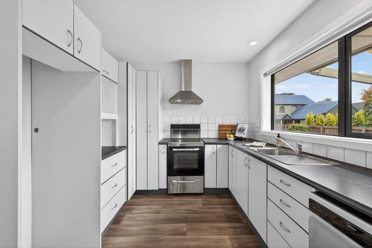 Photo of property in 88 Maidstone Road, Ilam, Christchurch, 8041