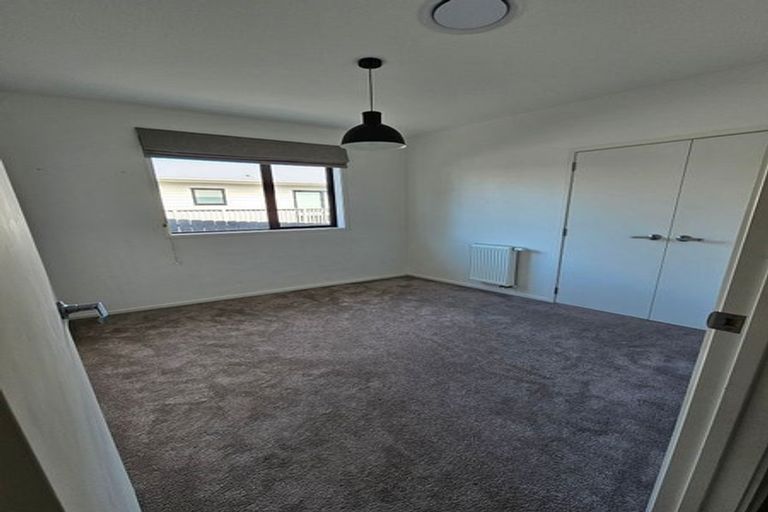 Photo of property in 2 Serene Place, Gulf Harbour, Whangaparaoa, 0930