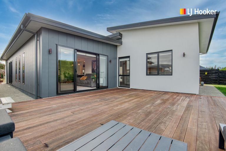 Photo of property in 13 Huntly Road, Outram, 9019