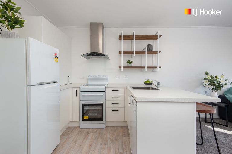 Photo of property in 28 Forfar Street, Mosgiel, 9024