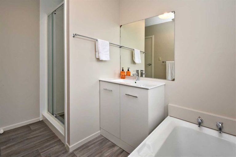 Photo of property in 4/104 Picton Avenue, Riccarton, Christchurch, 8011