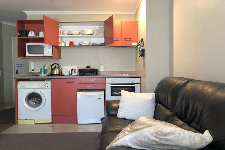 Photo of property in 5 Aitken Street, Bulls, 4818