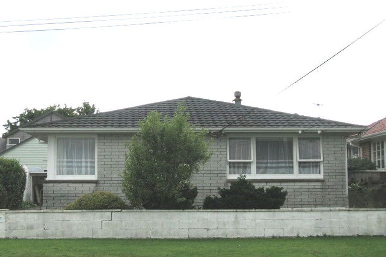 Photo of property in 9 Lincoln Avenue, Epuni, Lower Hutt, 5011