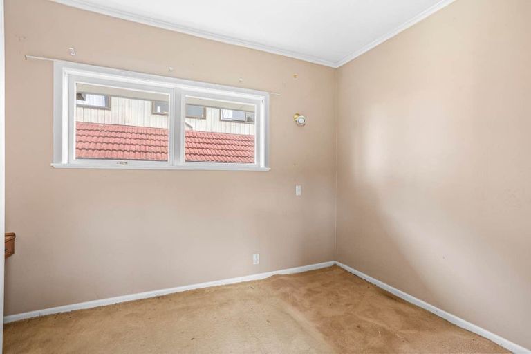 Photo of property in 59 Sylvan Avenue, Northcote, Auckland, 0627